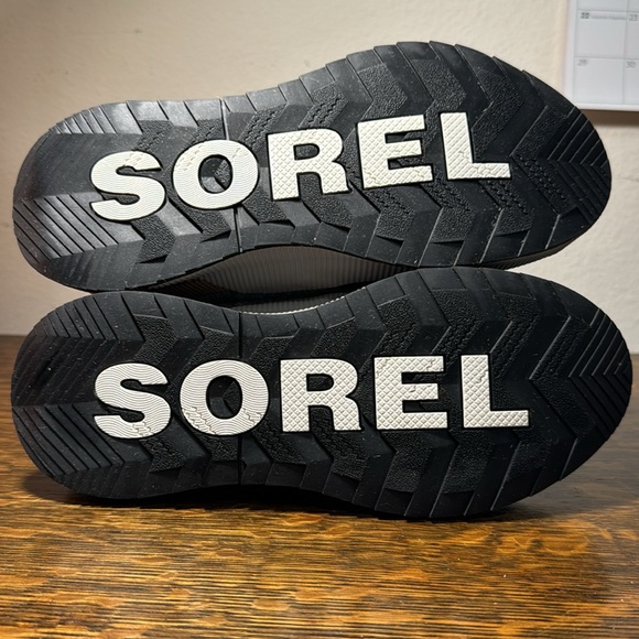 Waterproof Sorel Boots Out n About Classic - Picture 3 of 5